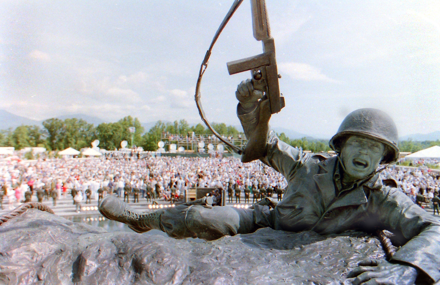 2001-06-08 Memorial